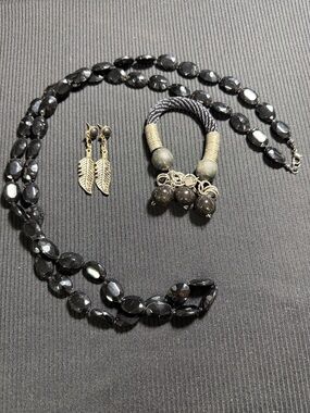 Black Bead Necklace, Rope Bracelet & Feather Drop Earrings Set